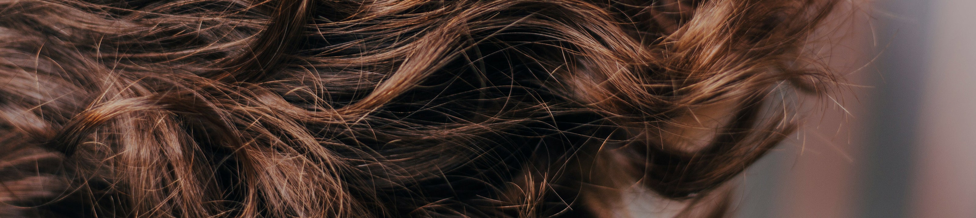 Bekijk onze prachtige selectie met de mooiste merken als Madara Cosmetics, Kevin Murphy en Maria Nilla. Allemaal Vegan met de meest pure en natuurlijke ingrediënten of je nou stijl jaar hebt, krullen, stug haar of juist meer volume wilt, we've got it all!