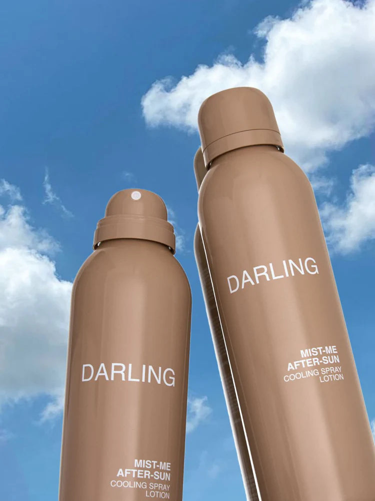 Darling Mist Me After-Sun – Verkoelende en Hydraterende After Sun Spray. Verzacht, kalmeert en hydrateert je huid na blootstelling aan de zon – in één fijne nevel. De ultieme after-sun voor gevoelige huid! Geheel Vegan en Dierproefvrij.
