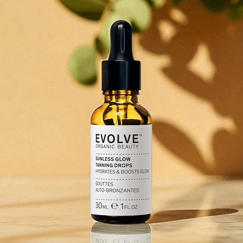 Evolve Organic Beauty Sunless Glow Tanning Drops, natuurlijke zelfbruiningsdruppels voor een egale, zongebruinde glow zonder oranje ondertoon.