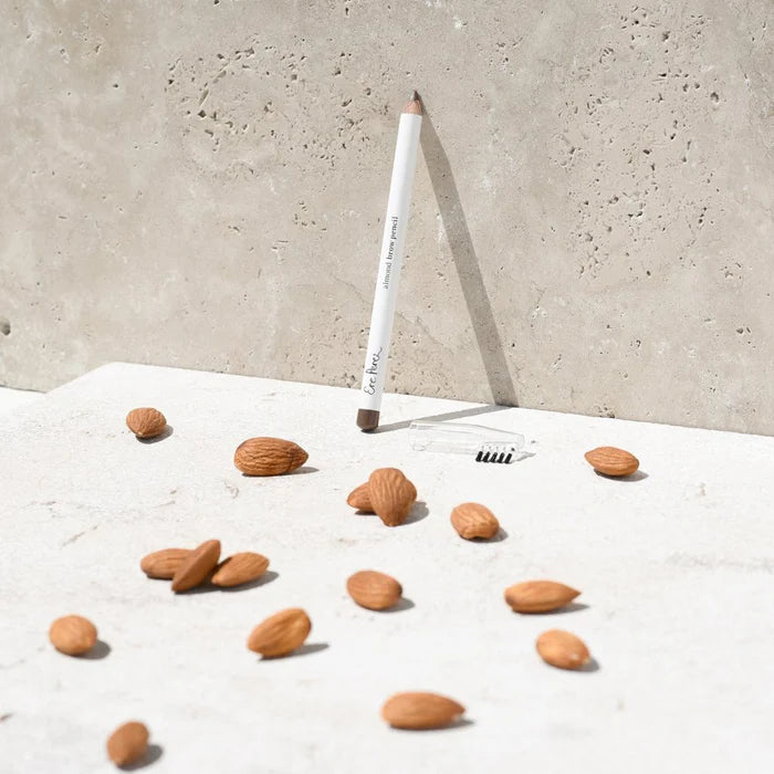 Almond Oil Eyebrow Pencil - Wenkbrauwpotlood Perfect