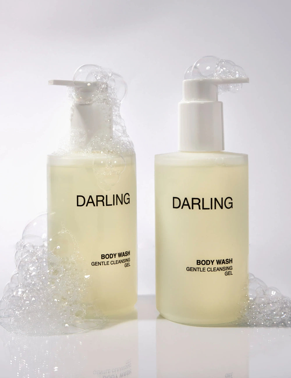 Vegan en cruelty free douche gel van Darling Sun. De veganistische Body Wash zit boordevol plantaardige, ultrazachte ingrediënten die je huid reinigen zonder haar natuurlijke balans te verstoren.