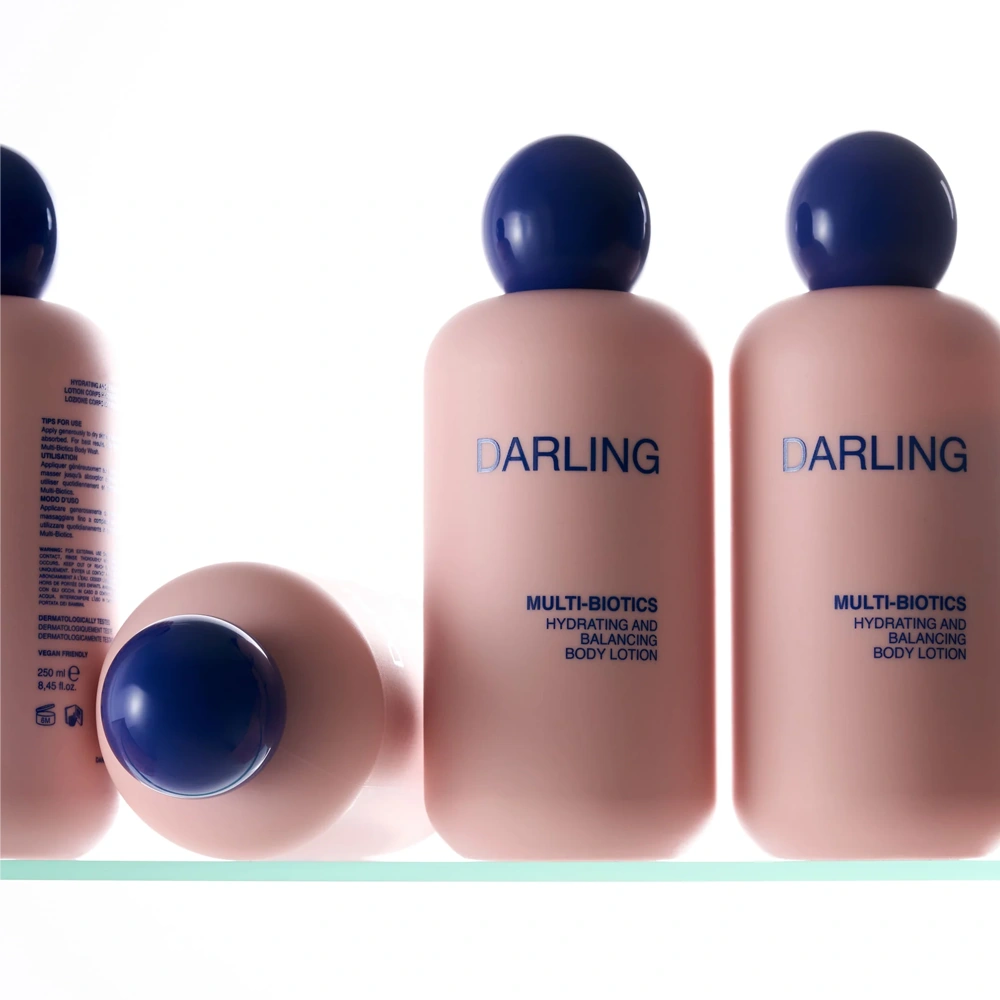 Bij elke toepassing word je omhuld door de kenmerkende Darling-geur: zacht, sensueel en rustgevend, een geur die je meeneemt naar een moment van pure ontspanning.