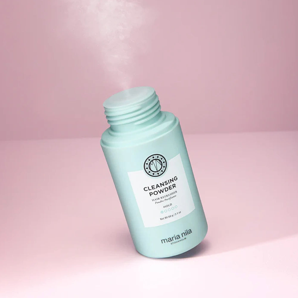 Maria Nila Cleansing Powder & Power powder. 100% natuurlijke haarverzorging en styling van Maria Nila. Dierproefvrij en geheel veganistisch.