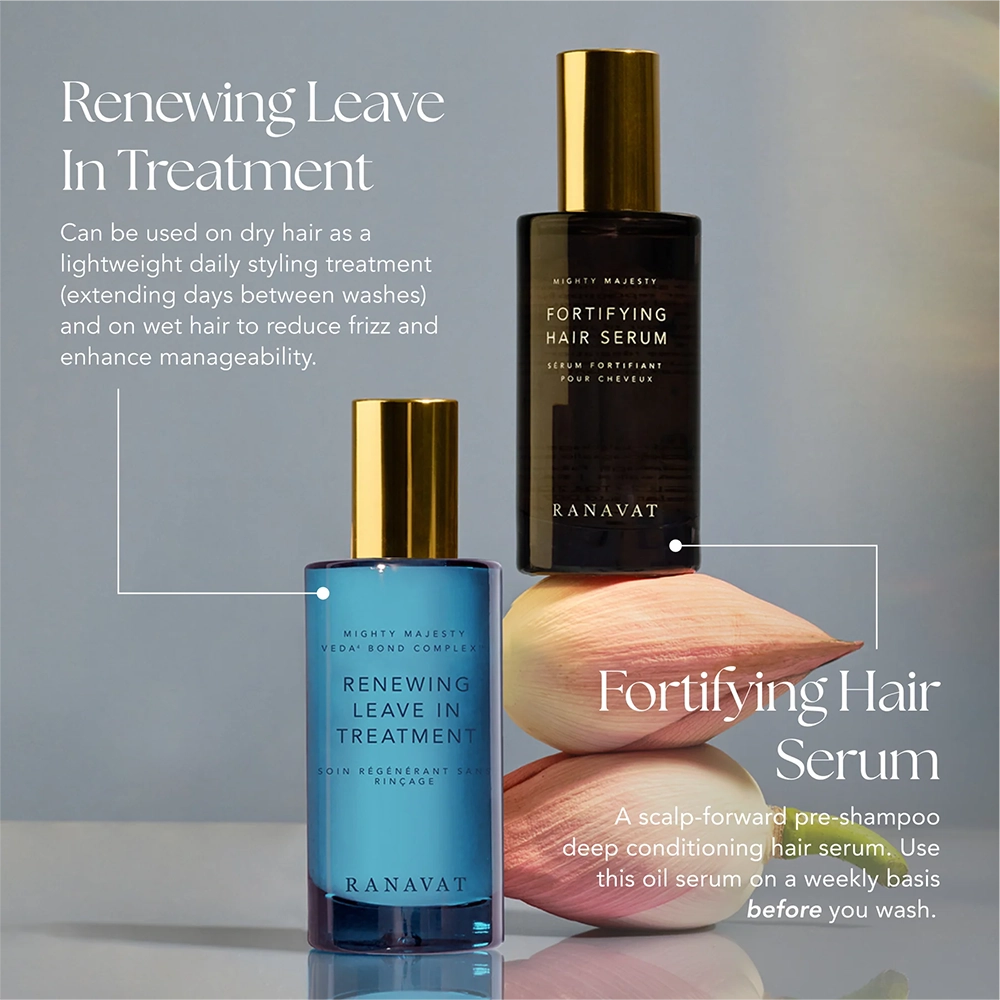 De Ranavat Renewing Leave-In Treatment is een luxe, siliconenvrije leave-in verzorging die droog, beschadigd of pluizig haar direct hydrateert en versterkt. Geformuleerd met het exclusieve Veda⁴ Bond Complex™ – een krachtige mix van Hibiscus, Roze Lotus, Amla en Ashwagandha – en verrijkt met Haritaki, Fenegriek en Macadamia-olie, herstelt deze treatment de haarstructuur van binnenuit, zonder te verzwaren.