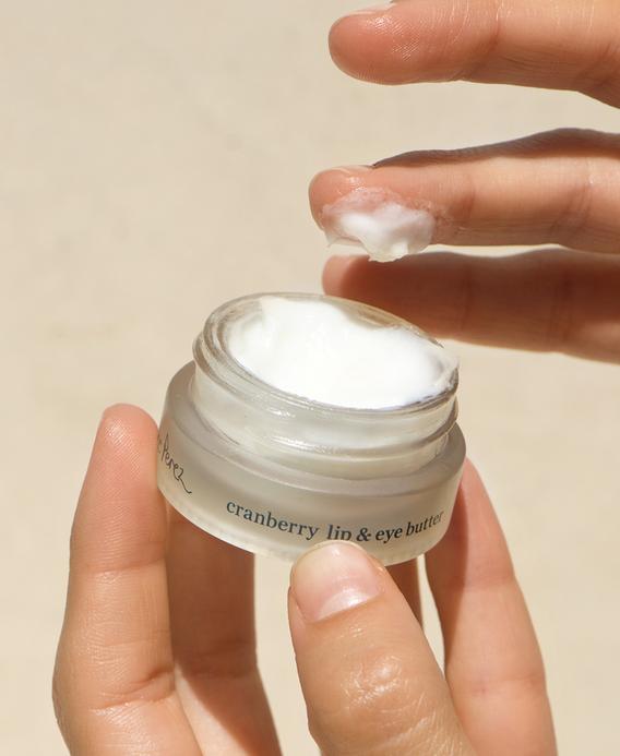 Ere Perez vegan Cranberry Lip & Eye butter voor de perfecte veganistische en dierproefvrije verzorging rondom de ogen en lippen