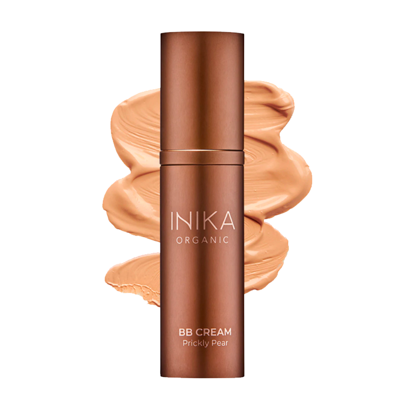 #kleur_honey , Verrijkt met anti-oxidanten, mineralen en vitamines. 3- in 1 product (primer, dagverzorging & foundation). Zeer gemakkelijk aan te brengen en versmelt met de eigen huidteint. Helpt de productie van collageen te verbeteren en rimpels te bestrijden. Vrij van alcohol, parabenen en andere chemische ingrediënten. 80% biologische ingrediënten. 100% natuurlijk, 100% halal, 100% vegan en dierproefvrij.