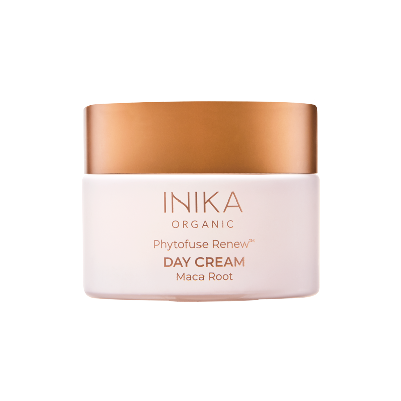 INIKA Organic Phytofuse Renew Maca Root Day Cream is een voedende lichtgewicht vegan dagcrème die verrijk is met voedende ingrediënten als Maca Root en luxueuze botanische argan- en avocado-oliën om de huid extra te hydrateren. Een natuurlijke, biologische en lichtgewicht dagcrème van INIKA Skincare die helpt je huid de hele dag zacht en soepel te houden.