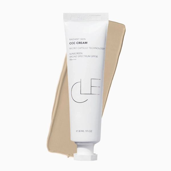Laat je huid stralen met de CCC Cream van CLE Cosmetics! Deze lichte alles-in-een primer en foundation bevat een indrukwekkende SPF50 PA+++, en het beste van alles: het is volledig vegan en dierproefvrij!