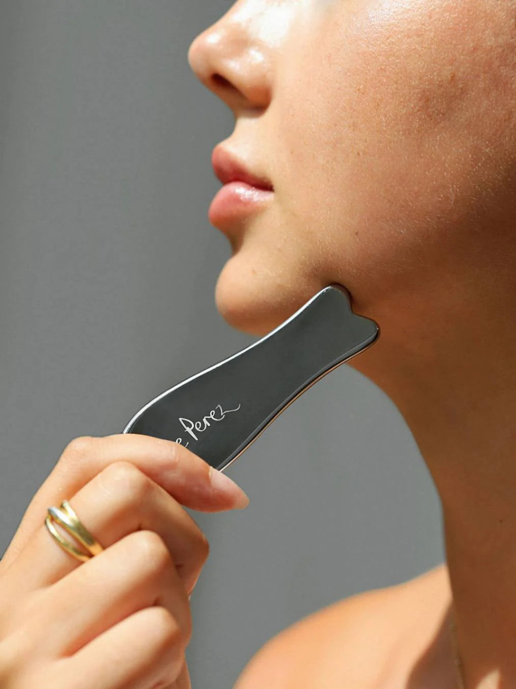 Sculpt and Lift Steel Face Tool