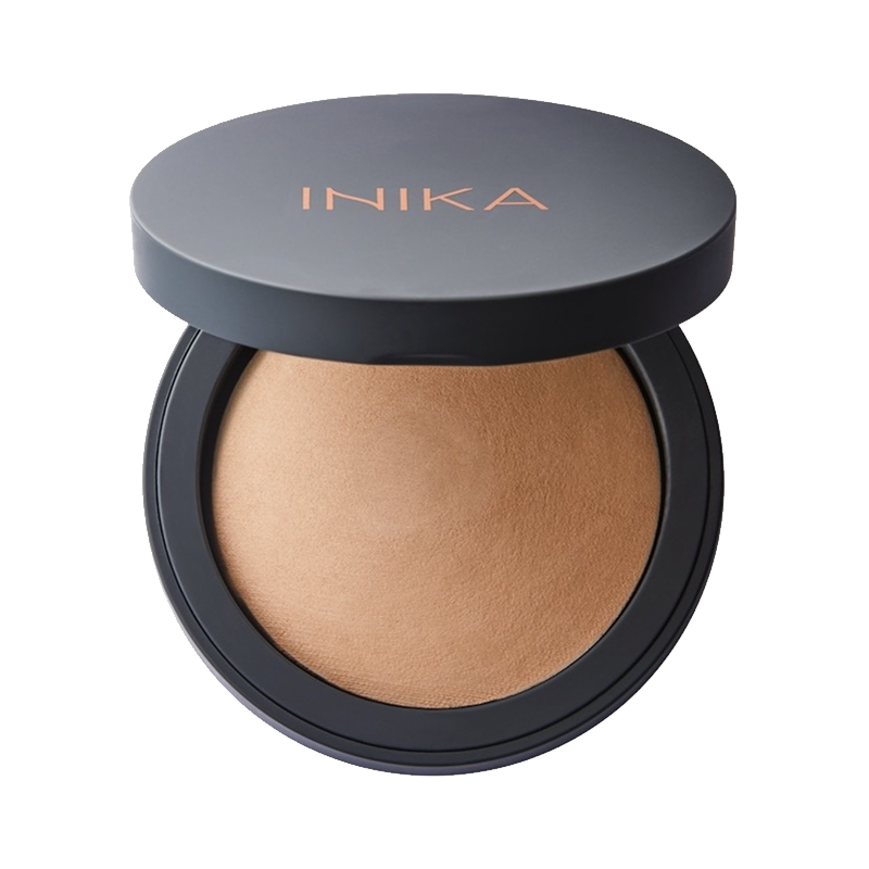 Deze award winnende minerale poeder foundation van INIKA geeft de perfecte basis en verstopt de huid niet en absorbeert overtollig olie uit de poriën. De mineral foundation is prachtige op te bouwen en geeft een lichte of volledige dekking voor elke gelegenheid. Ook is deze foundation geschikt voor de gevoelige huid door de krachtige werking van Squalaan uit olijven en Magnolia Bark Extract.