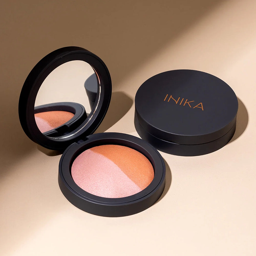 INIKA Baked Mineral Blush Duo is een natuurlijk, mineraal blush duo in frisse, inspirerende tinten die past bij de rest van de INIKA Organic Baked Collection. Verkrijgbaar in twee prachtige tinten; Pick Tickle voor een lichte tot medium huidtinten en Burnt Peach voor medium tot donkere huidtinten.