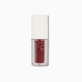 CLE Cosmetics revolutionaire Melting Lip Powder in de kleur True Red is een gepigmenteerde poeder die op je lippen smelt tot een prachtige liptint. Deze vegan lippies met Vitamine E toveren tijdens het aanbrengen om tot een silkysmooth liptint en hebben een een diepe matte finish zonder je huid uit te drogen.