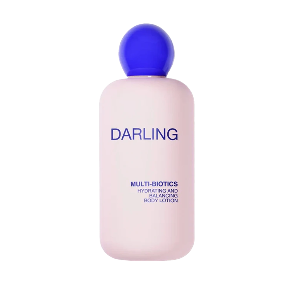 De Multi-Biotics Hydrating & Balancing Body Lotion van Darling is jouw dagelijkse huidverwenner, ontworpen om te voeden, beschermen én herstellen.