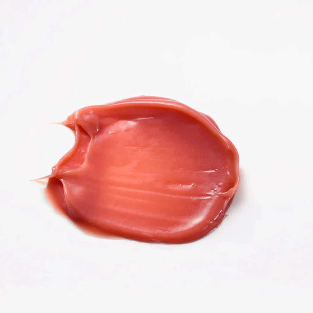 Maria Nila Colour Refresh is een vegan voedend kleurmasker met niet-permanente kleurpigmenten dat de kleur van je haar snel en gemakkelijk opfrist. Het natuurlijke masker bevat kleurpigmenten die door je haar worden opgenomen. Deze kleur verdwijnt langzaam weer na 4 tot 10 wasbeurten. Daarnaast hydrateert en vermindert dit haarmasker pluis voor een zijdezacht en glanzend resultaat.