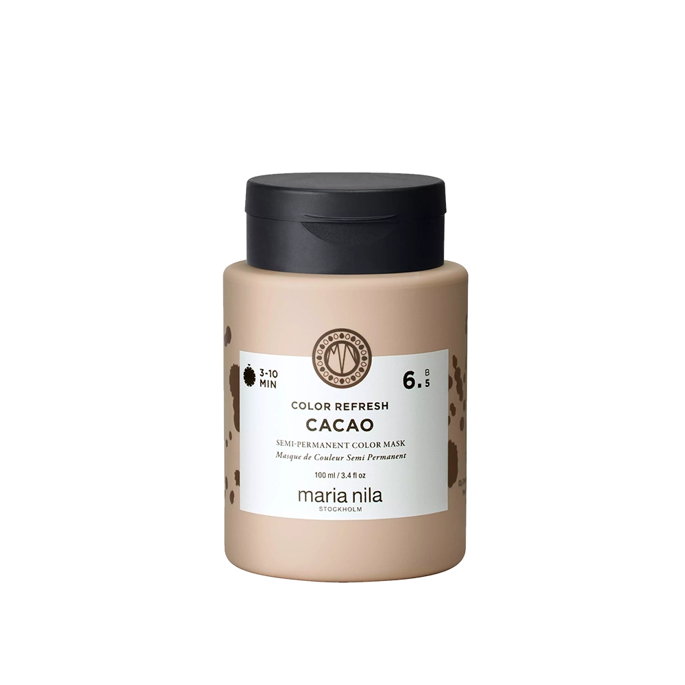 Maria Nila Colour Refresh Cacao is een vegan voedend kleurmasker met niet-permanente kleurpigmenten dat de kleur van je haar snel en gemakkelijk opfrist. Het natuurlijke masker bevat kleurpigmenten die door je haar worden opgenomen. 