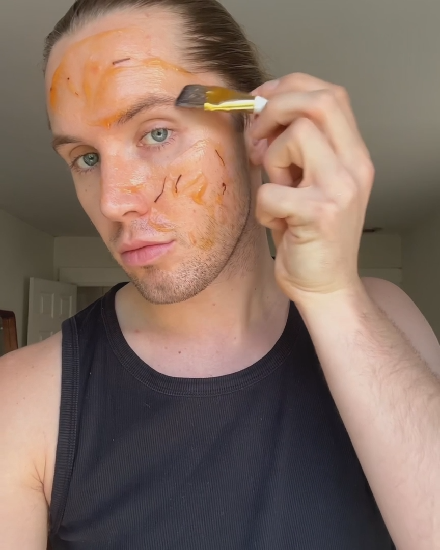 Flawless Veil - Resurfacing AHA Saffron Masque