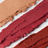 Wij beginnen spontaan te blozen van deze Multi-Use Balmies van Axiology. Deze schattige balmies zijn jouw nieuwe BFF voor het creëren van een prachtige look. Waarom? Omdat ze 100% vegan en dierproefvrij zijn, verpakt in een super duurzame verpakking! Hoe cool is dat?