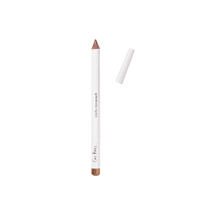 Dit prachtige Jojoba Eye Pencil van Ere Perez is een oogpotlood en eyeliner in een. Het potlood is te gebruiken om je ogen te omlijnen, maar ook om extra diepte aan bijvoorbeeld een Smokey Eye te geven. De toevoeging van Jojoba Oil zorgt voor een zachte en gevoede huid rondom de ogen en maakt hem ook geschikt voor gevoelige ogen.