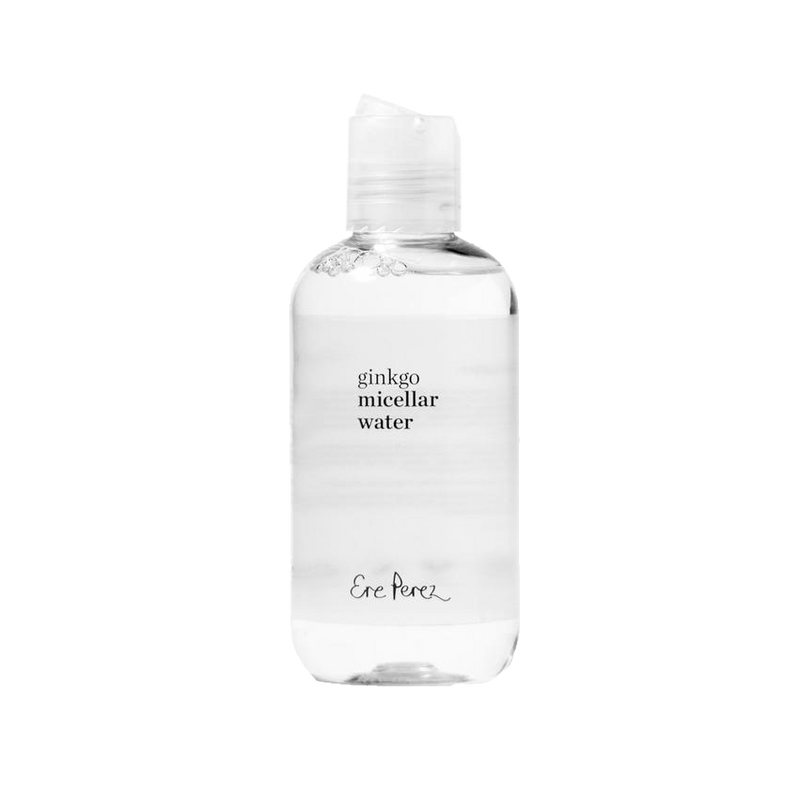 Een natuurlijke vegan micellair water om gezichts- en oogmake-up voorzichtig te verwijderen en de huid mild maar goed te reinigen. Met hydraterende aloë vera en antioxidantrijke ginkgo biloba.
