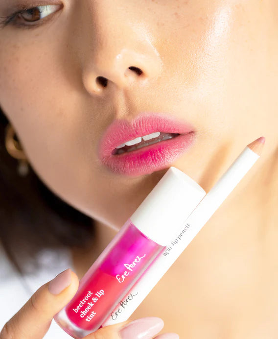 Veganistische lipliners van Ere Perez bij  Vegan Beauty in verschillende tinten. Duurzaam en 100% vegan. 