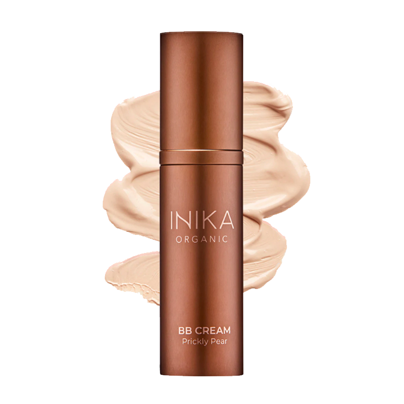 #kleur_nude , Verrijkt met anti-oxidanten, mineralen en vitamines. 3- in 1 product (primer, dagverzorging & foundation). Zeer gemakkelijk aan te brengen en versmelt met de eigen huidteint. Helpt de productie van collageen te verbeteren en rimpels te bestrijden. Vrij van alcohol, parabenen en andere chemische ingrediënten. 80% biologische ingrediënten. 100% natuurlijk, 100% halal, 100% vegan en dierproefvrij.