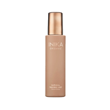 Geef jouw huid een natuurlijke tan met deze vegan zelf bruinende spray van INIKA Organic. Deze Tanning Mist zorgt voor een gebruinde teint zonder de poriën te verstoppen, strepen te maken of de huid uit te drogen. Vol met voedende extracten is deze spray geschikt voor lichaam & gezicht. Een combinatie van rustgevende aloë vera, beschermende roos van Jericho en voedende geranium geven deze mist zijn anti-aging effect. Vrij van alcohol, parfum en 100% vegan en dierproefvrij.