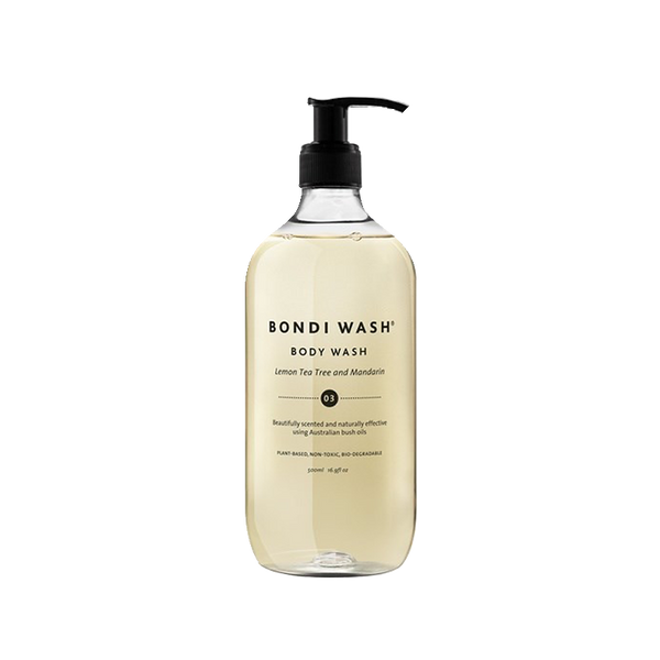 Bondi Wash's Body Wash is een vegan lichaamszeep, handgemaakt in Australië met een luxe mix van Australische essentiële oliën, waaronder antibacteriële Tasmaanse gepeperde en lavendelolie en hydraterende ingrediënten zoals aloë vera, vitamine E en zonnebloemolie. De verfrissende en voedende formule is perfect voor mensen met een gevoelige huid, eczeem of dermatitis.