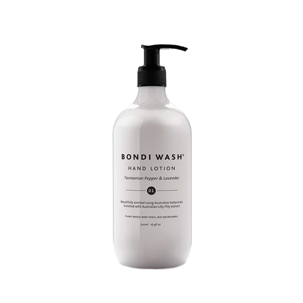 Bondi Wash's Hand Lotion is een voedende en beschermende creme voor de huid van de handen. De lotion bestaat uit 100% plantaardige werkstoffen, waaronder het Lilly Pilly-extract, uit Australië. Dit staat bekend om de hoge dosis antioxidanten. De huid van de handen blijft elastisch en stevig.