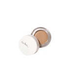 Ere Perez vegan concealer om de probleemgebieden van je huid perfect te camoufleren. Dekt roodheid als geen ander en donkere kringen en vlekken verdwijnen als sneeuw voor de zon. Ook als je last hebt van pigmentvlekken is deze volledig dekkende concealer uitermate geschikt, de natuurlijke concealer smelt in de huid voor een long-lasting natuurlijke look.