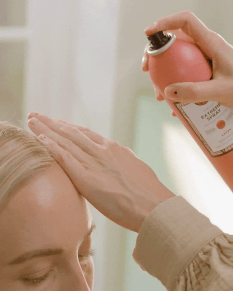 Maria Nila extreme haarspray. Vegen haarspray met extra hold.