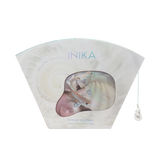 Maak jouw make-up look af met deze Limited Edition Ocean Dreams Neutral Eyeshadow Set van INIKA. Deze prachtige set bevat een vegan oogschaduw palette, oogpotlood en een oogschaduw brush en is geschikt voor elk huidtype, ook de meest gevoelige huid. Ideaal om cadeau te doen of om misschien toch zelf te houden ;)