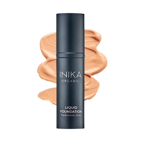 Deze prachtige Liquid Foundation met Hyralonzuur van INIKA Organic Make-up is biologisch gecertificeerd en zit boordevol organische antioxidanten, vitamines en mineralen. Het vervaagt de lijn tussen foundation en moisturizer door de huid te hydrateren en te voeden en zorgt voor een perfecte en stralende finish die de hele dag aanhoudt. Deze awardwinnende formule is hierdoor dus ook een vloeibare foundation en verzorgende dagcrème in één, wie wil dat nou niet!