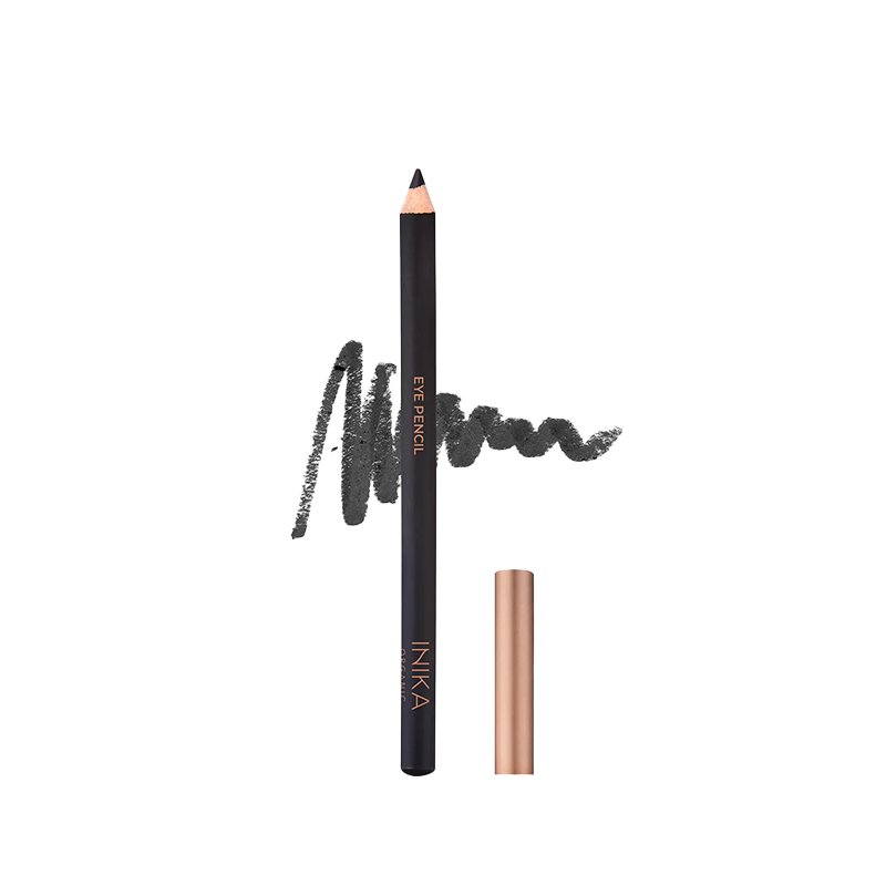 Dit luxueus romige vegan eye pencil van INIKIA Organic biedt ongeëvenaarde resultaten in de wereld van natuurlijke oogpotloden. De zijdezachte formule zorgt voor een gelijkmatige en rijk gepigmenteerde dekking die de hele dag blijft zitten. #kleur_black