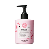 Pink Pop Colour refresh kleurmasker. Dit niet-permanente kleurmasker van Maria Nila is speciaal ontwikkeld om je haar een mooie roze kleur te geven zonder de haarstructuur te beschadigen. De formule is verrijkt met plantaardige extracten en bevat geen parabenen, sulfaten of ftalaten, wat het een ideale keuze maakt voor degenen die op zoek zijn naar een natuurlijke en gezonde optie voor het kleuren van het haar.