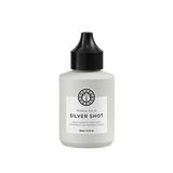 De Silver Shot is een snelle en gemakkelijke redder in nood voor je pas behandeld en gebleekt haar. Het zal je haar en hoofdhuid een boost geven met ingrediënten die conditioneren, hydrateren en voeden. 100% natuurlijk, vegan en dierproefvrij.