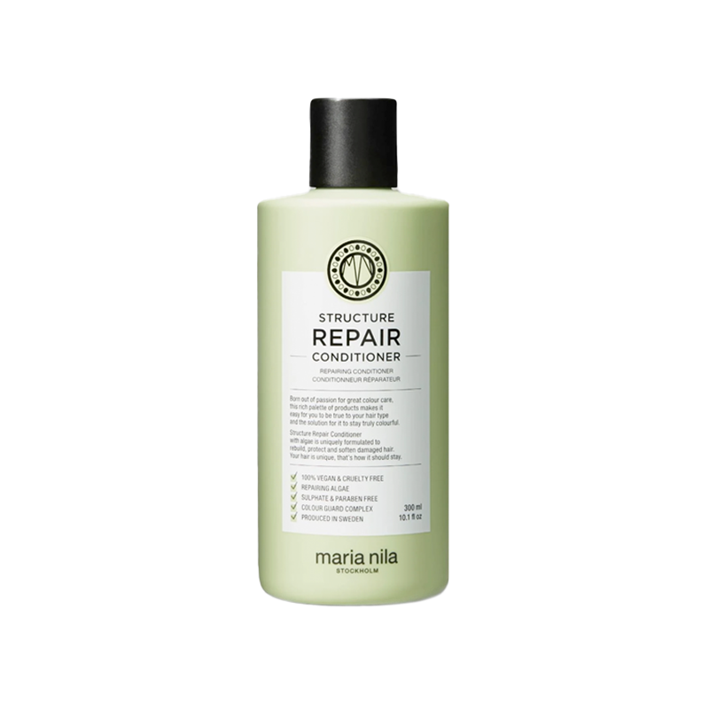 Maria Nila Structure Repair Conditioner is een 100% natuurlijk ontwarrende conditioner voor beschadigd, droog en chemisch behandeld haar. Deze vegan conditioner verzacht, hydrateert en bestrijdt statische elektriciteit. Bye, bye statisch haar! Het herstellend algenextract helpt het ​​haar zijn natuurlijke kracht terug te krijgen door zachtheid en glans toe te voegen. 