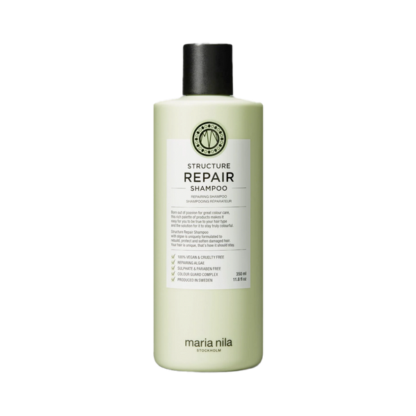 Maria Nila Structure Repair Shampoo is een voedende shampoo speciaal voor beschadigd, droog en chemisch behandeld haar. Deze 100% natuurlijke shampoo hydrateert en versterkt je haar. Algenextract helpt het ​​haar te revitaliseren en maakt het haar weer zacht en geeft glans.