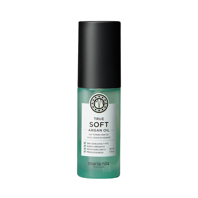 Speciaal voor gekleurd haar hebben we de Maria Nila Luminous Colour Giftbox, deze versterkt de haarstructuur en geeft het meer glans aan het haar. Deze set bevat de Luminous Shampoo en Luminous Conditioner en een gratis Cream Heat Spray. De Maria Nila Cream Heat Spray is een verzorgende spray die het haar beschermt tegen hitte van stylingtools en gespleten punten voorkomt. Vegan, dierproefvrij en natuurlijk.