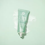  Het Booster Masque van Maria Nila is een rijk voedend product dat het zowel je masker als de conditioner vervangt. De finishing treatment is perfect om thuis dat salongevoel te creëren. Het True soft booster masker heeft een heerlijke bloemige geur van vanille, roos en jasmijn.