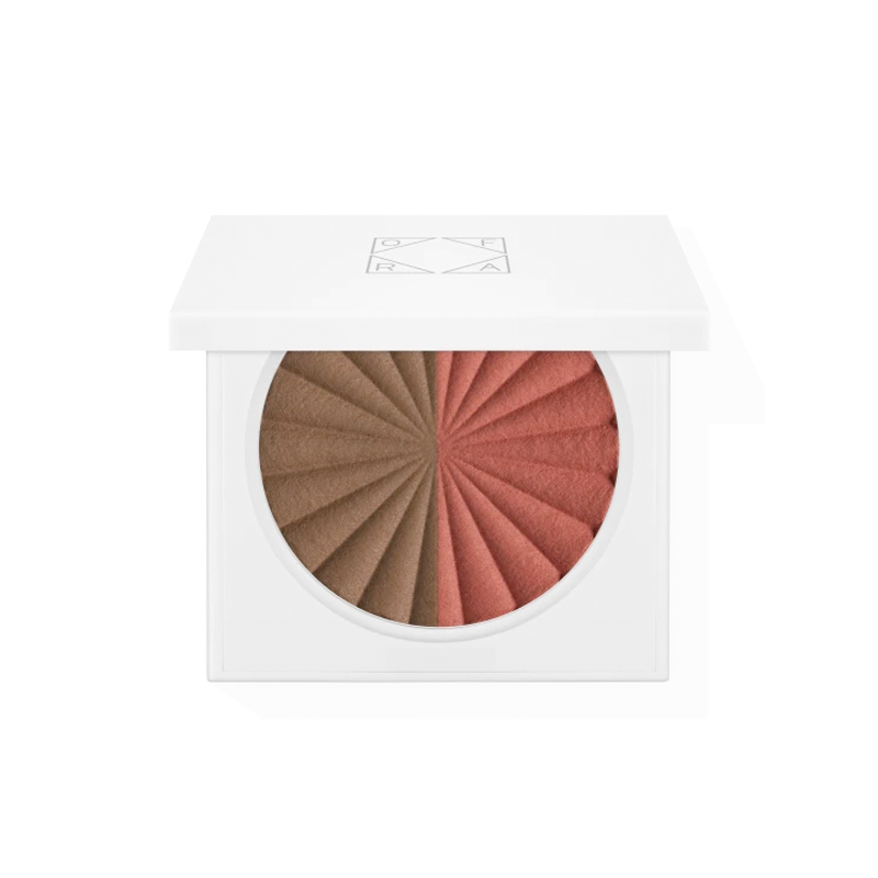 De Ofra Cosmetics Ride or Die Blushzer Squad is een luxe vegan duo pressed powder met blush en bronzer, beide intens gepigmenteerd. Met dit duo is je gezichtsmake-up altijd on fleek!