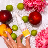 Solara Suncare Guardian Angel Super Peptide Sunscreen Milk SPF50 is een zachte en beschermende, olievrije 100% minerale zonnebrandmelk. Alle ingrediënten zijn geheel veganistisch, dierproefvrij en clean.